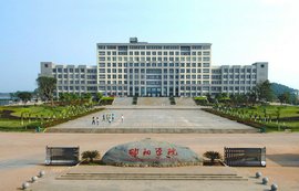 高校花千万批量引进菲律宾博士背后：“批发式申博”形成产业链